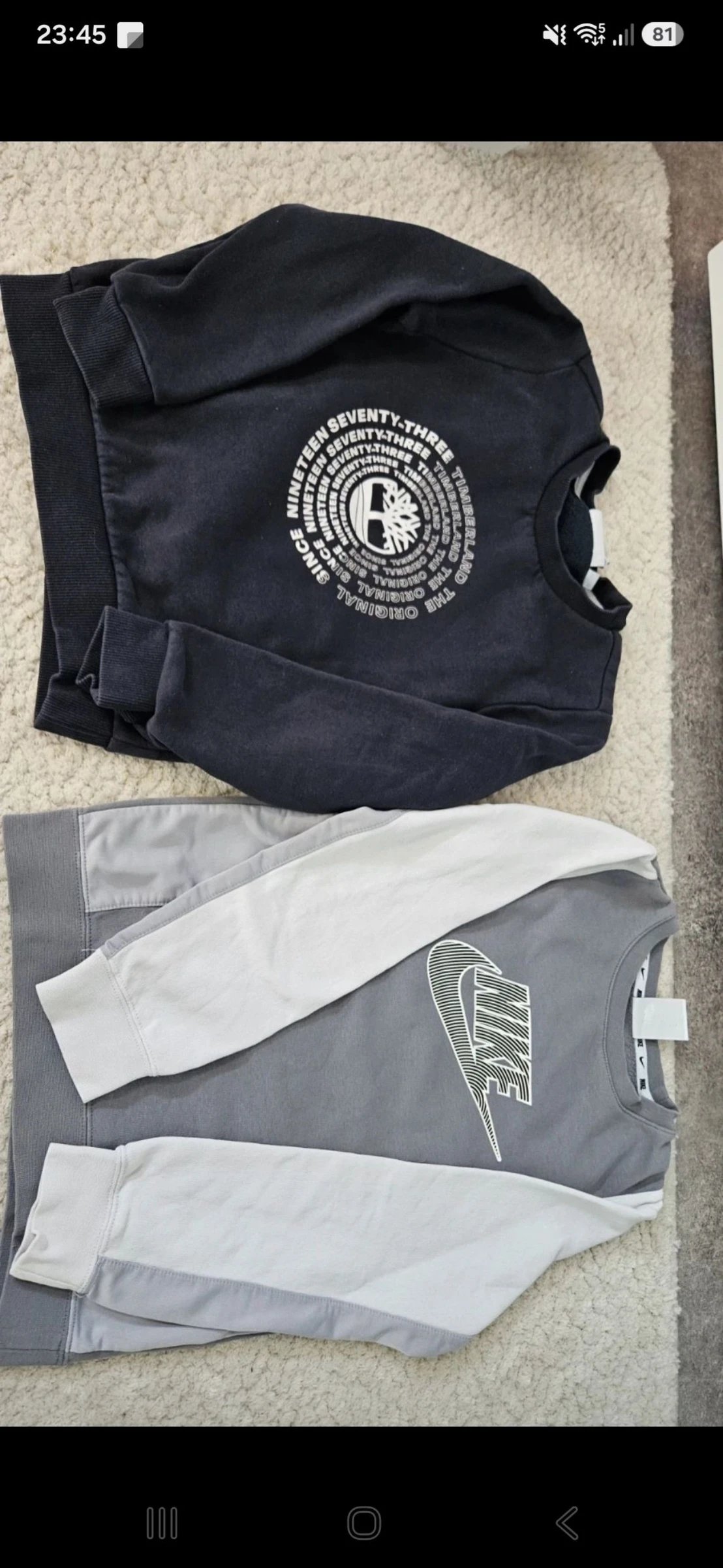 Lot sweat 8 ans en bon état